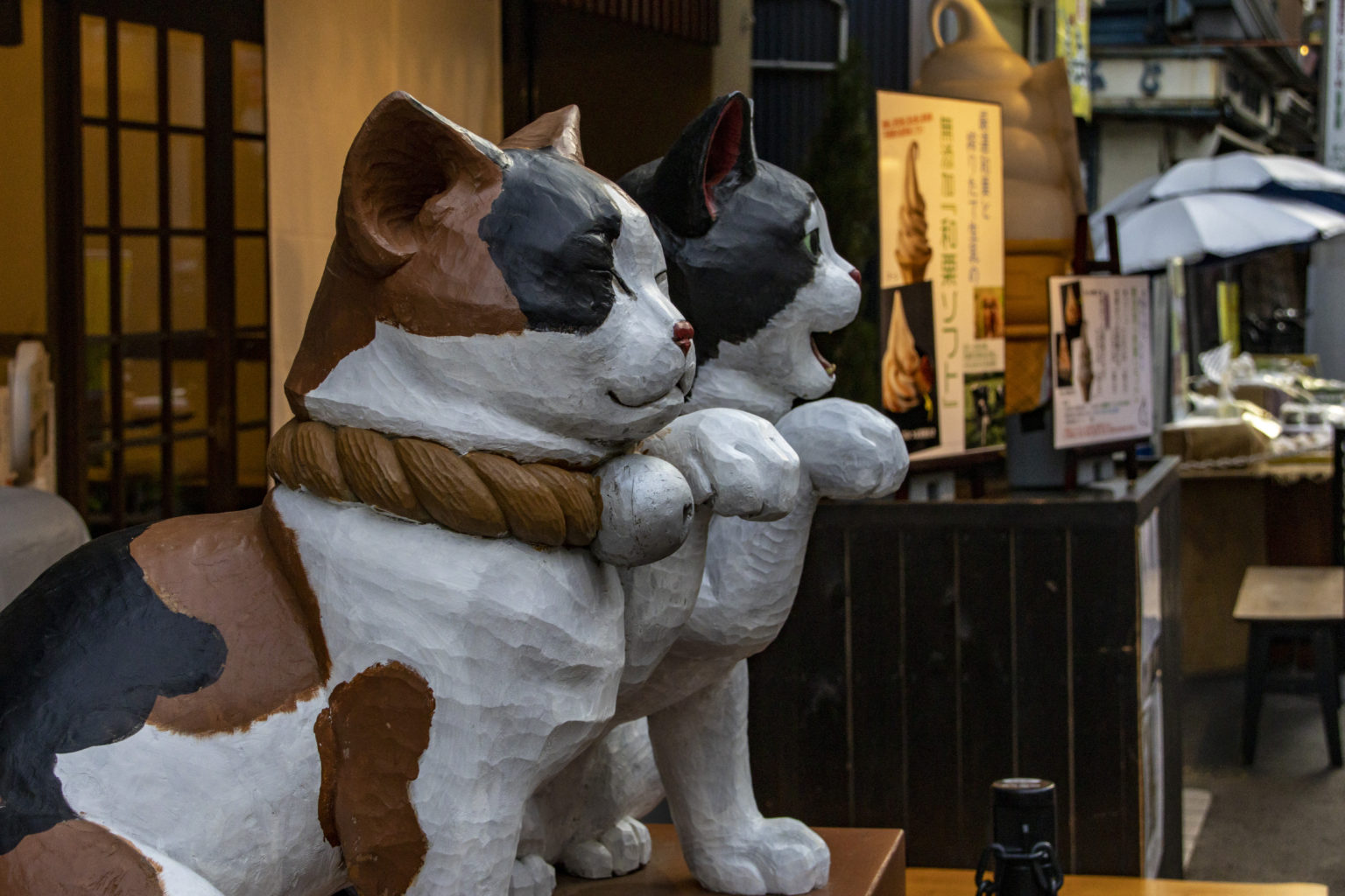 お化け階段→根津神社→谷中銀座