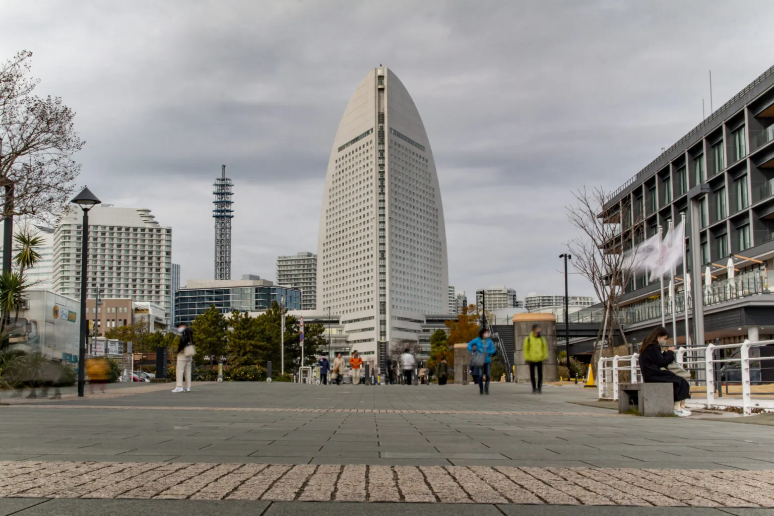桜木町→みなとみらい→横浜