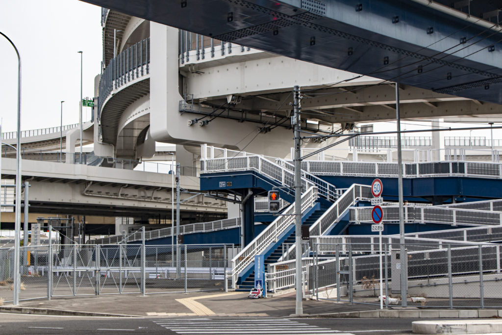 新横浜→日産スタジアム→首都高神奈川７号下→鴨居