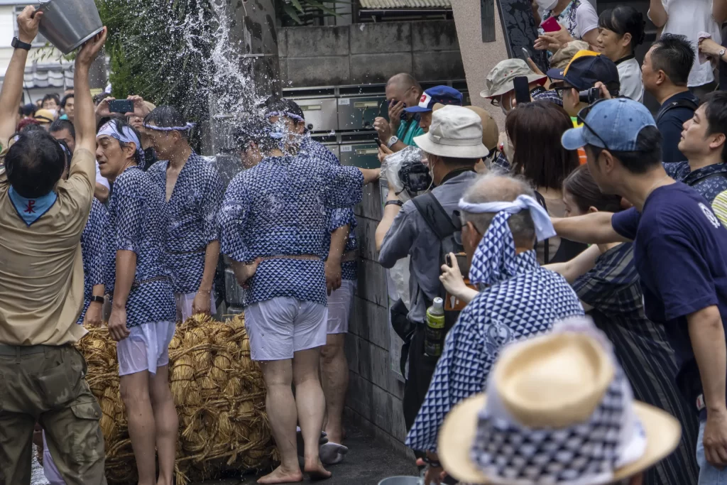 大田区大森・水止舞（みずどめのまい）