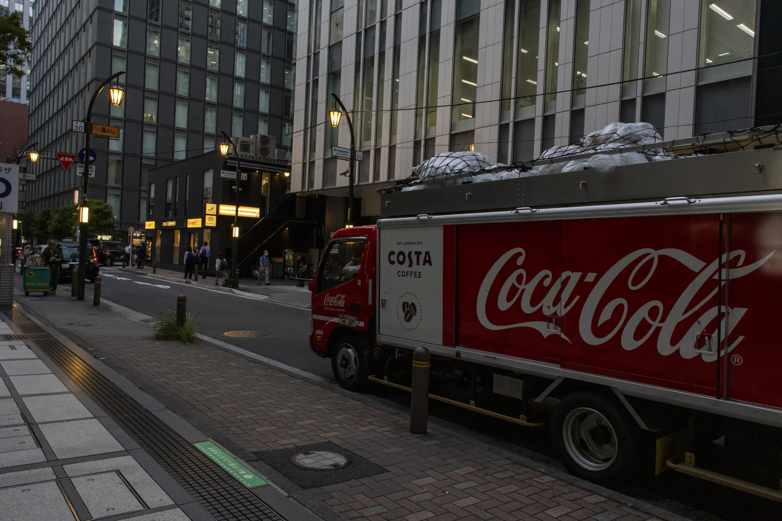 コレド室町ニアミス