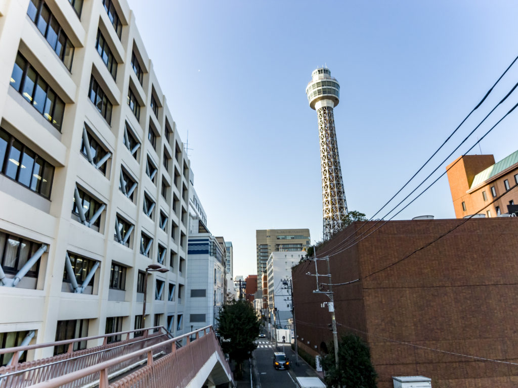 日出町→野毛→関内→横浜厳島神社→エリスマン邸→山下公園→横浜