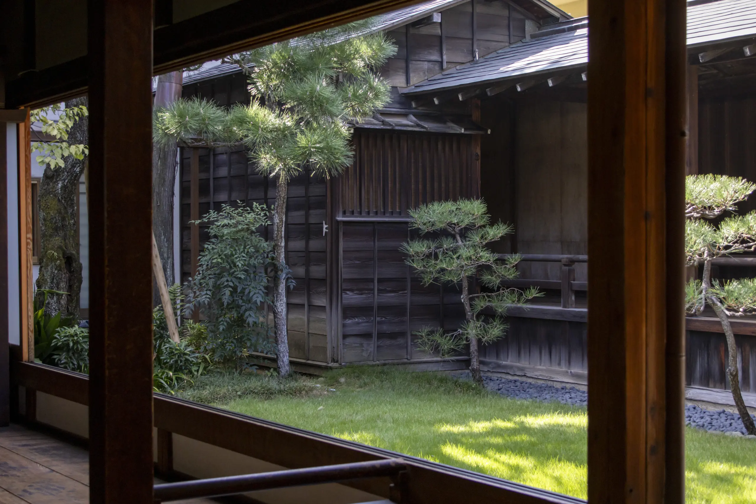 四ツ谷駅→千駄ヶ谷→稲荷大明神→代々木能舞台→新宿