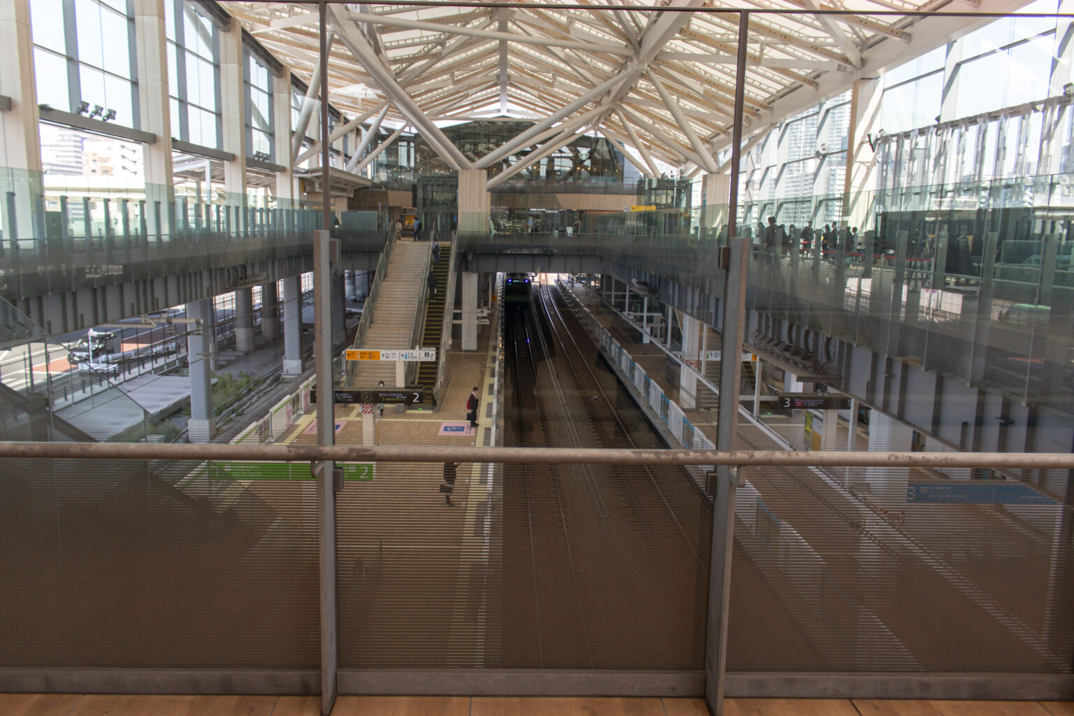 高輪GW駅→旧岩崎邸庭園
