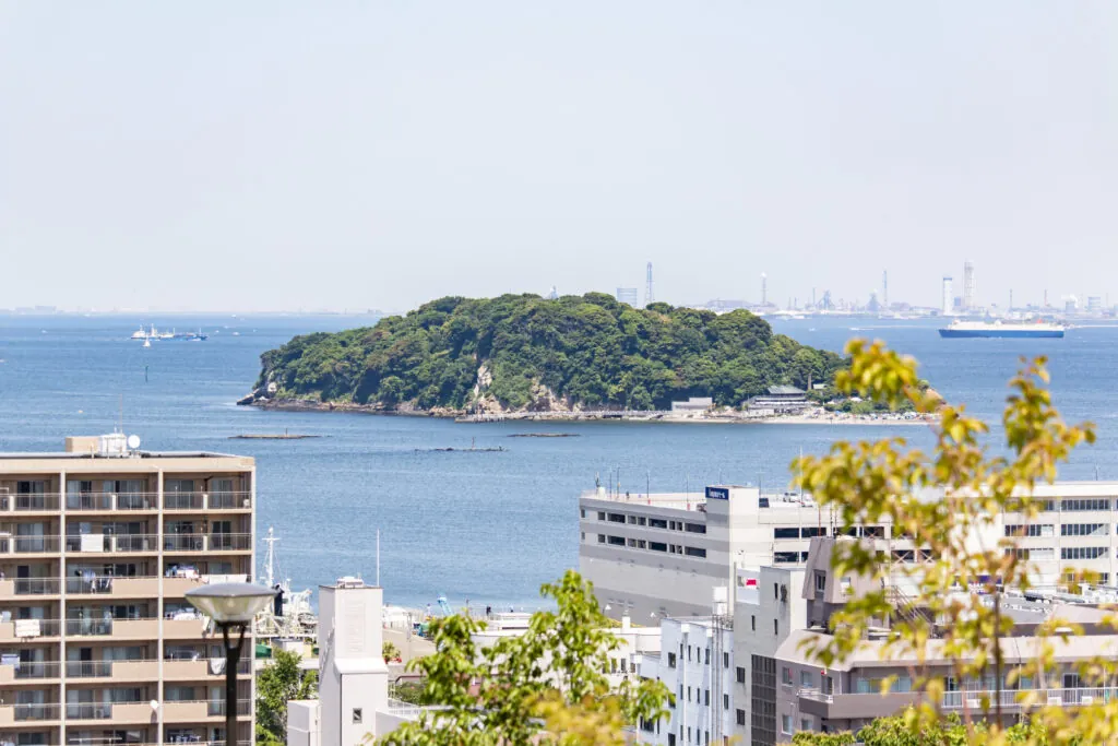 横須賀中央→平和中央公園→うみかぜ公園→馬堀海岸