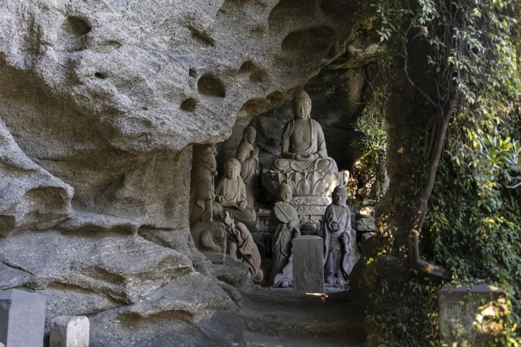 千葉鋸山散策→日本寺