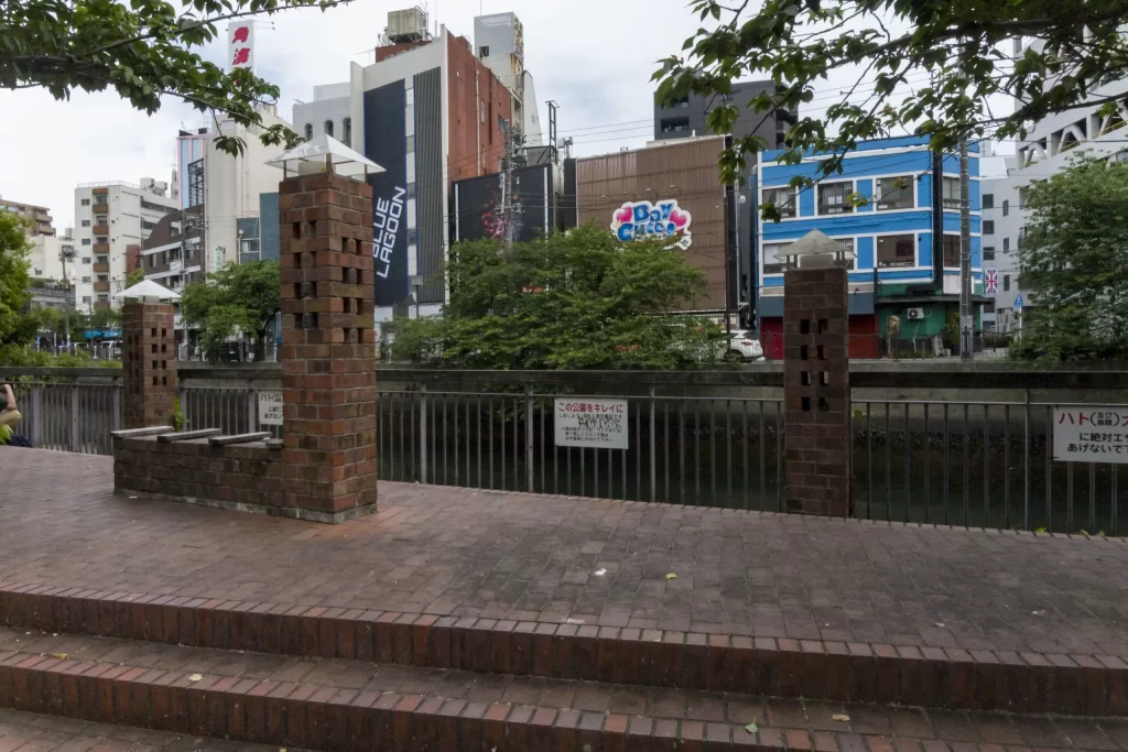 久しぶりにRicohGXRS10にて横浜