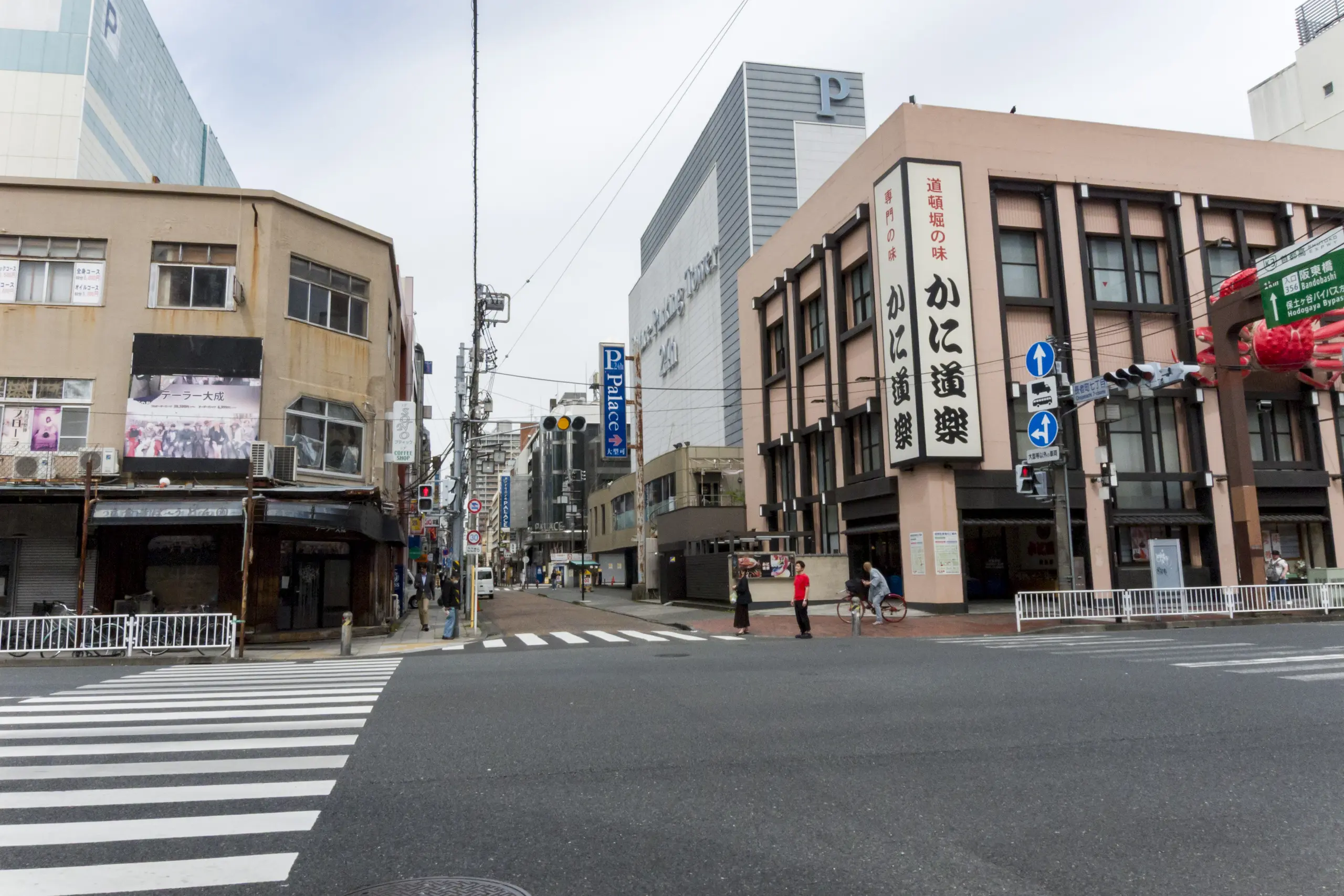 久しぶりにRicohGXRS10にて横浜