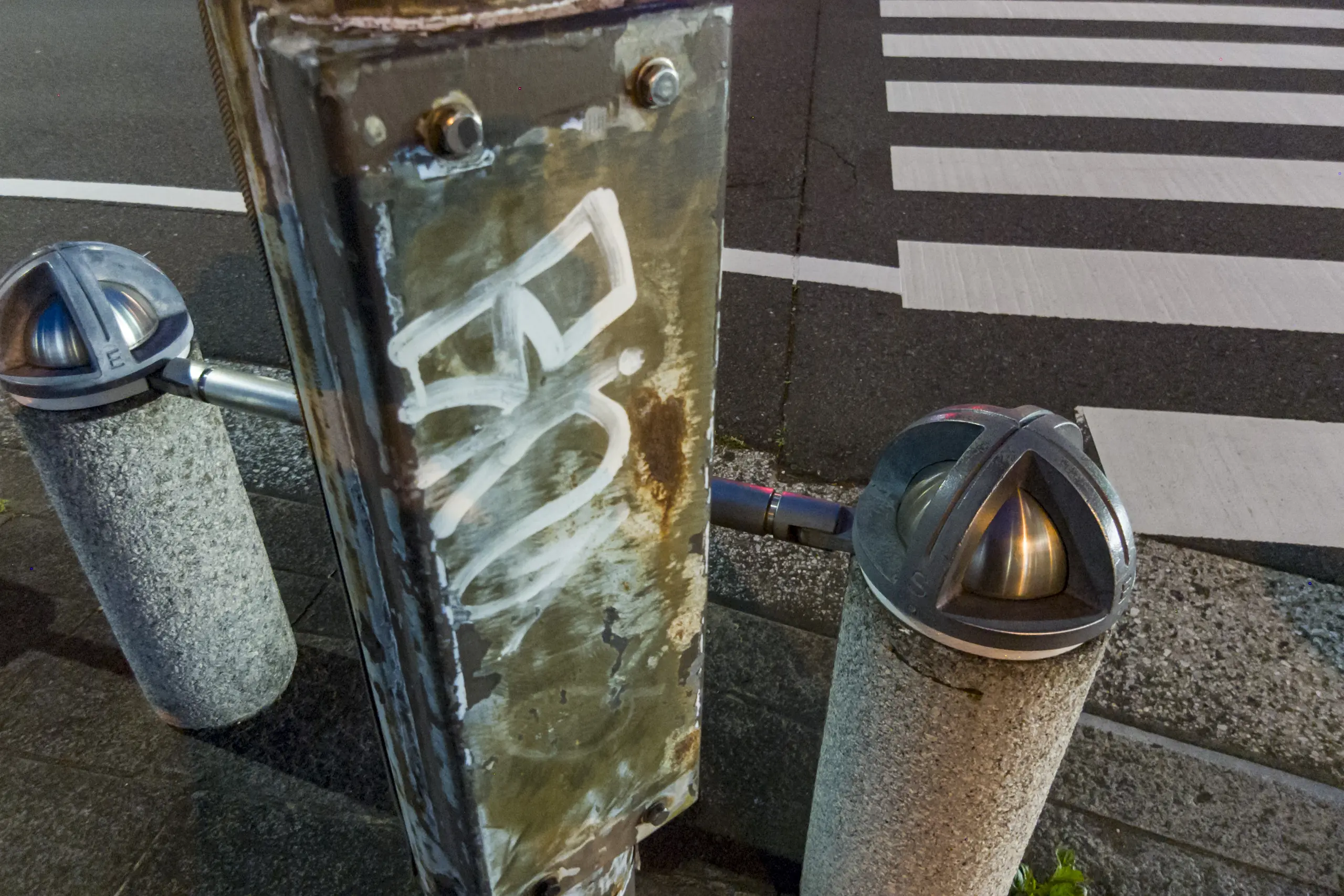 久しぶりにRicohGXRS10にて横浜 No.24