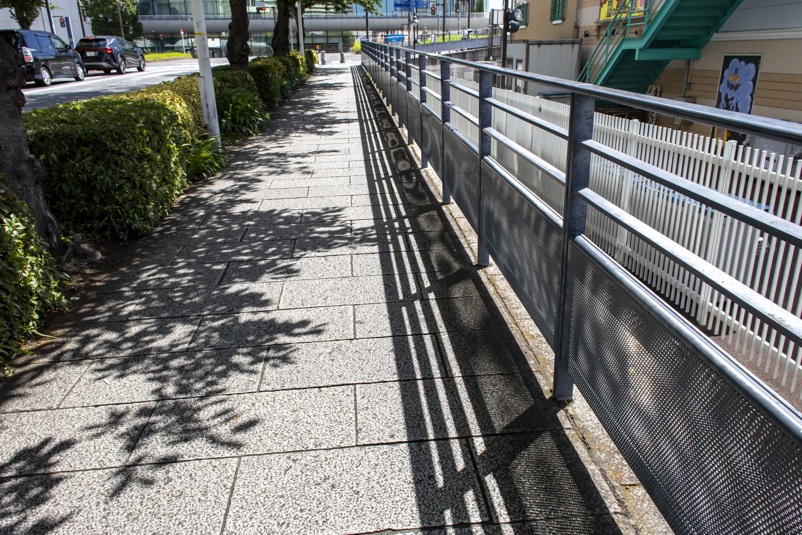 午前中の横浜→みなとみらい→関内（人が少ない） No.11