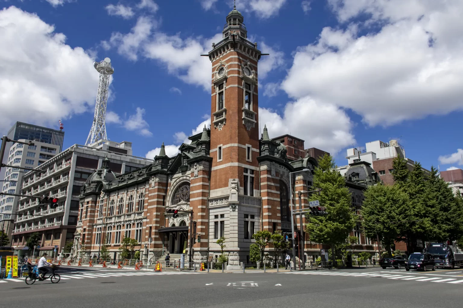 午前中の横浜→みなとみらい→関内(人が少ない)