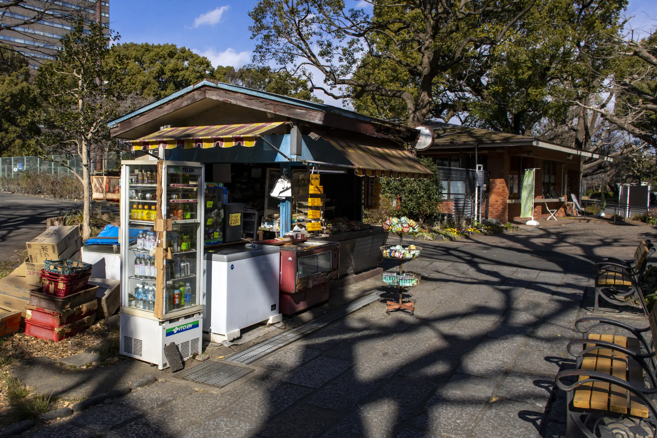 有楽町→皇居→日比谷公園→警視庁→国会議事堂→総理官邸→日枝神社→赤坂→青山→表参道→代々木公園→旧前田邸→三軒茶屋 No.8