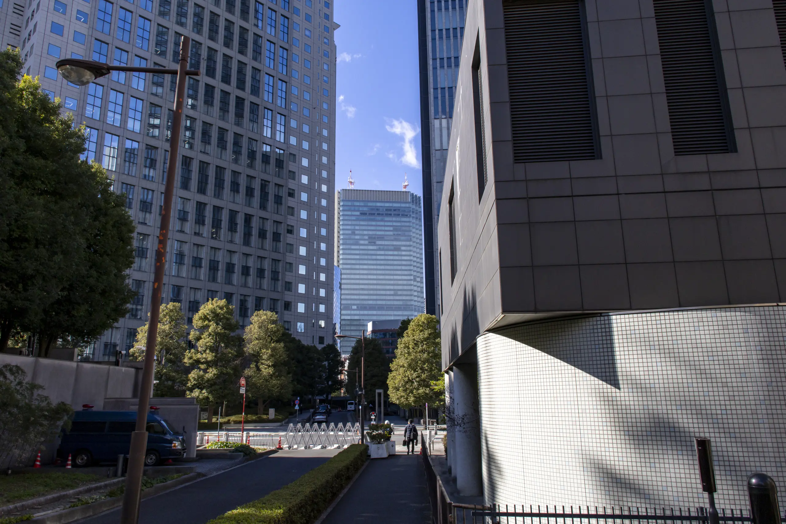 有楽町→皇居→日比谷公園→警視庁→国会議事堂→総理官邸→日枝神社→赤坂→青山→表参道→代々木公園→旧前田邸→三軒茶屋