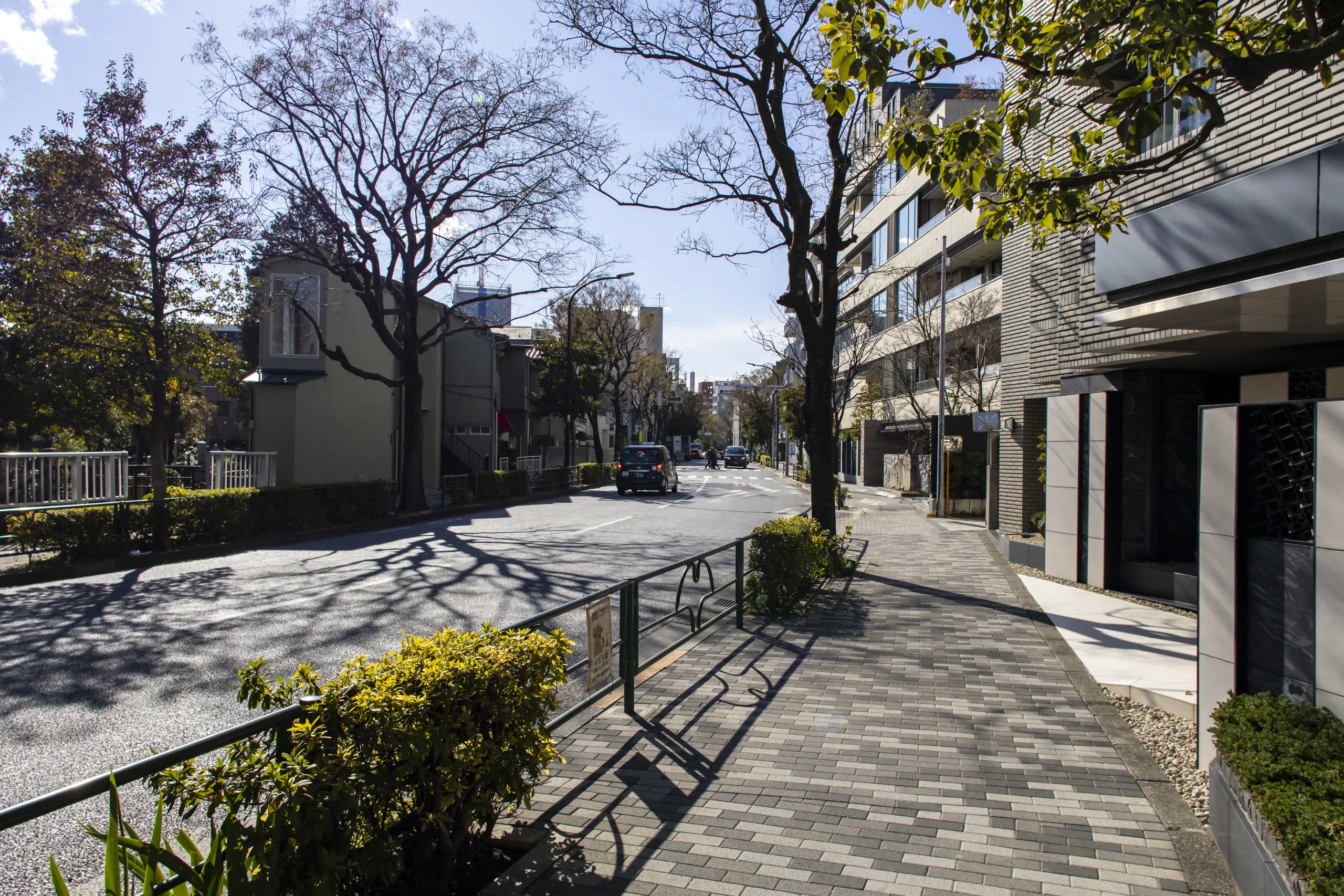 有楽町→皇居→日比谷公園→警視庁→国会議事堂→総理官邸→日枝神社→赤坂→青山→表参道→代々木公園→旧前田邸→三軒茶屋 No.39