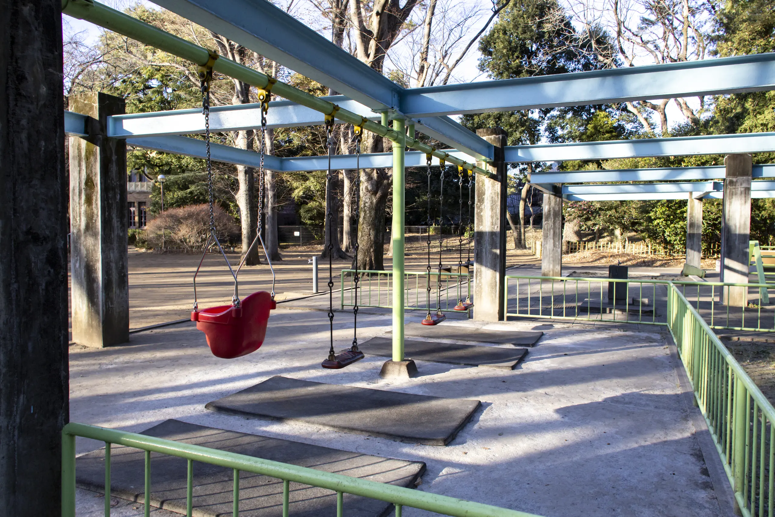 有楽町→皇居→日比谷公園→警視庁→国会議事堂→総理官邸→日枝神社→赤坂→青山→表参道→代々木公園→旧前田邸→三軒茶屋 No.77